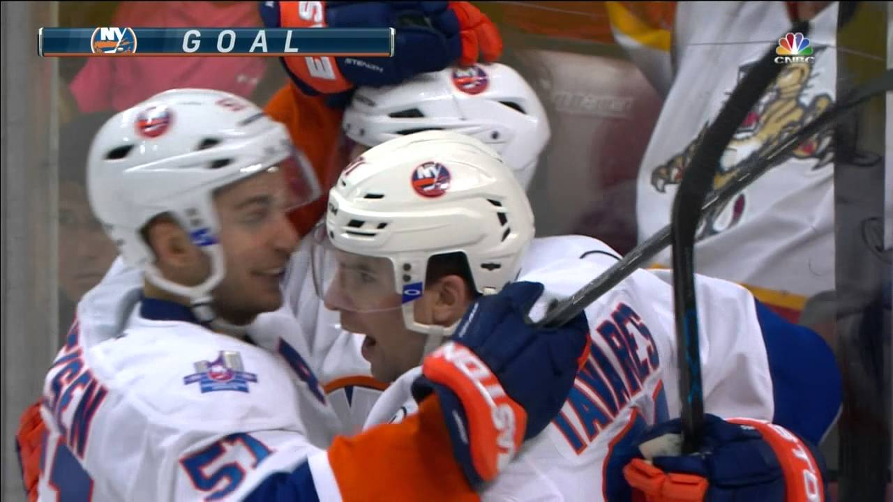 John Tavares with the beautiful strip & assist to set up Islanders goal