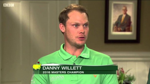 Jordan Spieth presents the Green Jacket to Danny Willett