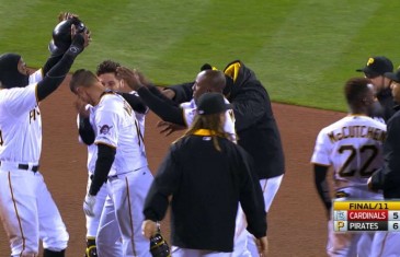 Jordy Mercer hits walk off hit for the Pirates in extra innings