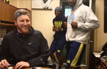 Michigan football does the “Running Man Challenge”