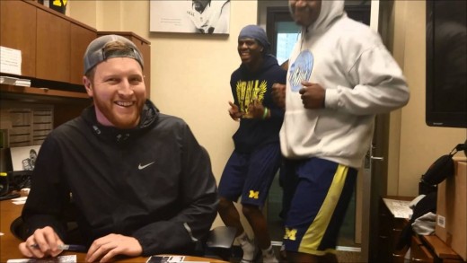Michigan football does the “Running Man Challenge”