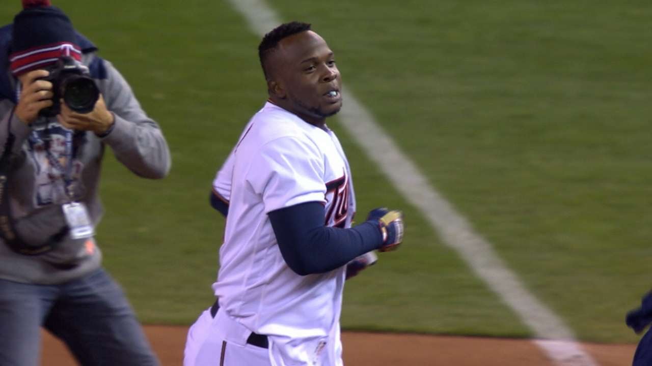 Miguel Sano cracks a walk off single for the Twins
