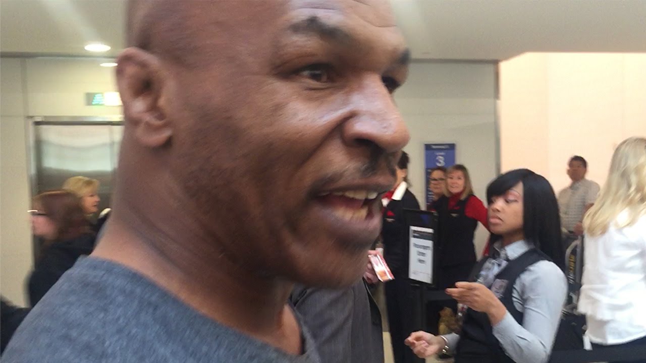 Mike Tyson says Manny Pacquiao should be 