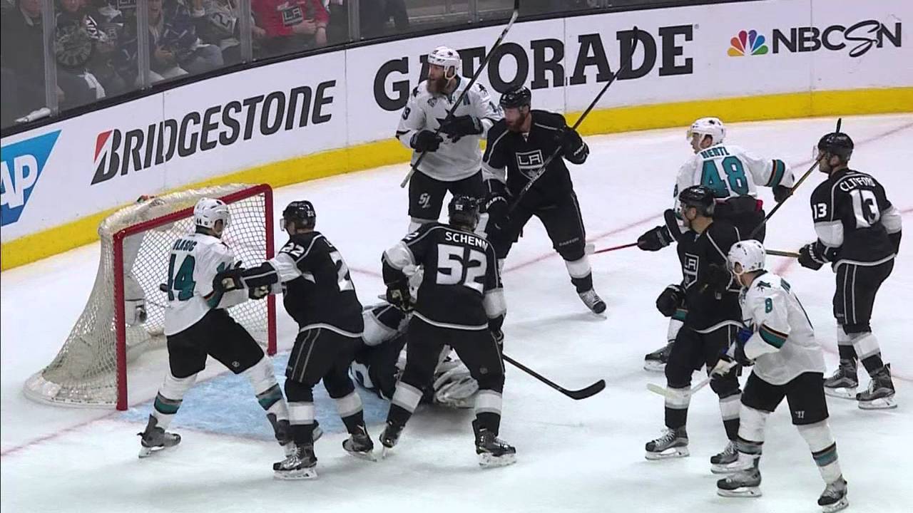 Refs admit they messed up on Sharks goal