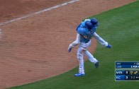 Jarrod Dyson makes the first ever home run robbery at Marlins Park