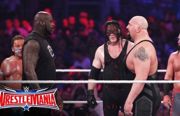 Shaquille O’Neal fights in Battle Royal at Wrestle Mania 32