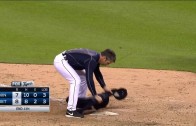 Ian Kinsler drops pop fly intentionally to get faster runner out