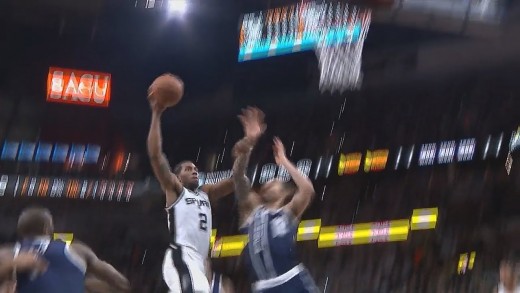 Kawhi Leonard throws down the emphatic slam