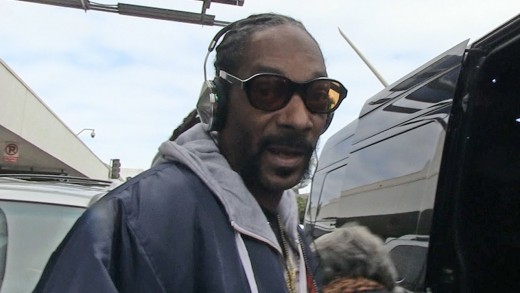 Snoop Dogg says he’s going to make a song with Le’Veon Bell