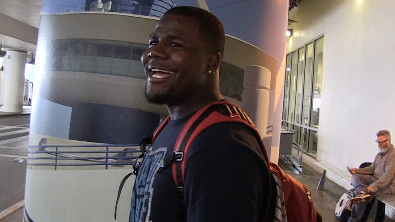 Cardale Jones won't fight Paige VanZant for the '12 Gauge' nickname