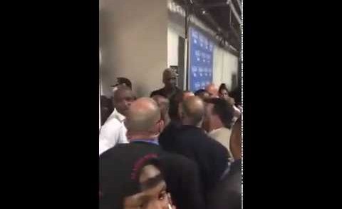 Charles Oakley had some choice words for Cavaliers locker room security