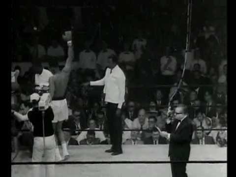 Muhammad Ali knocks out Sonny Liston in 1965