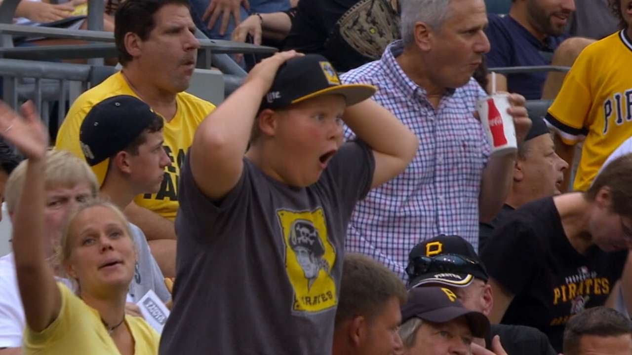 Pirates fan with a hilarious astounded reaction after home run