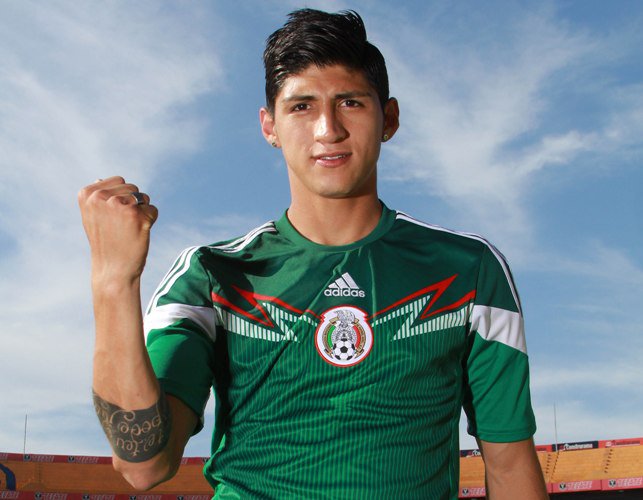 Soccer player Alan Pulido rescued after being kidnapped in Mexico