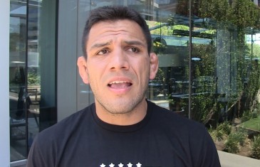 Rafael dos Anjos doesn’t see Conor McGregor beating Nate Diaz at UFC 202
