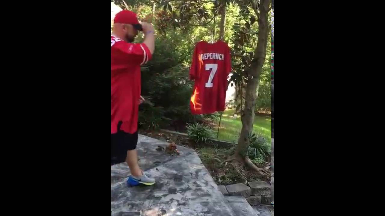 49ers fan burns Colin Kaepernick jersey to the National Anthem