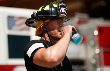 JJ Watt returns to Wisconsin to train with Fire Fighters