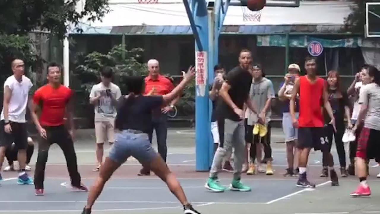Ayesha Curry nails a 3-pointer in a pick up game