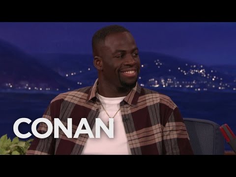 Draymond Green plays credit card roulette with Warriors teammates