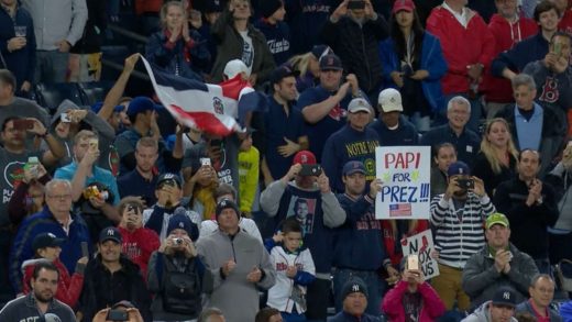 Fans give David Ortiz a farewell ovation at Yankee Stadium