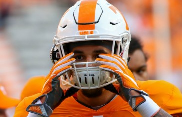 Jalen Hurd saves Tennessee Volunteers with fumble recovery TD