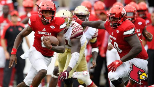 Lamar Jackson with an insane spin move during his TD run