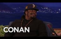Marshawn Lynch speaks on grabbing his junk during Touchdowns
