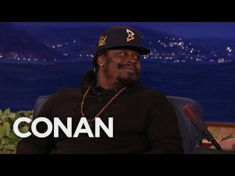 Marshawn Lynch speaks on grabbing his junk during Touchdowns