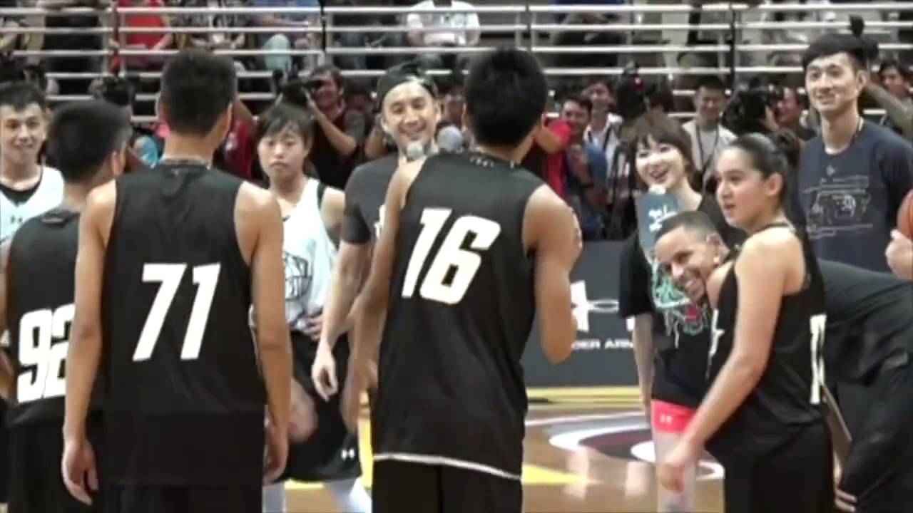 Steph Curry gets his shot blocked by a high schooler in Asia
