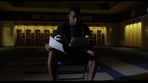 Victor Cruz’s emotional reading of letters sent to the Giants after 9/11