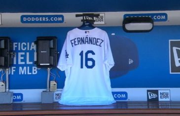 Vin Scully tells touching story about Jose Fernandez