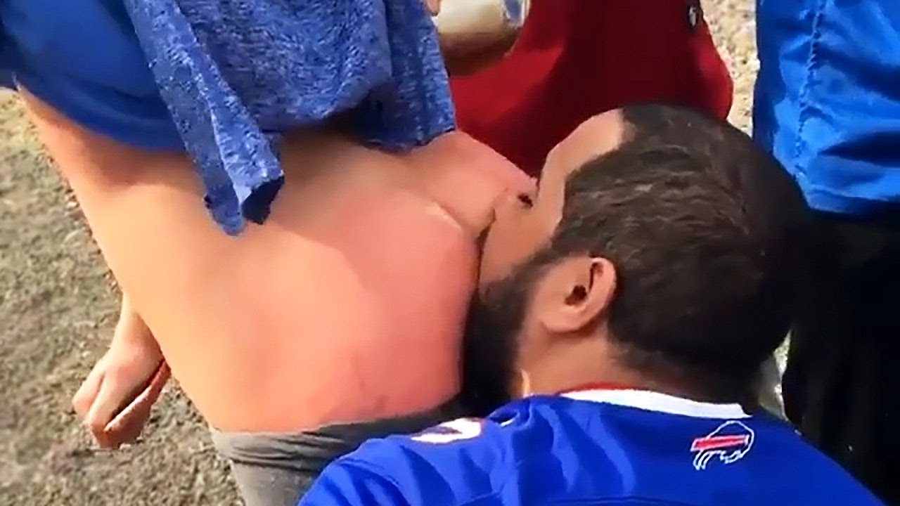 Bills Fan Chugs a Beer Out of Girls Ass During Tailgate
