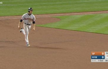 Conor Gillaspie delivers 9th inning home run for the Giants