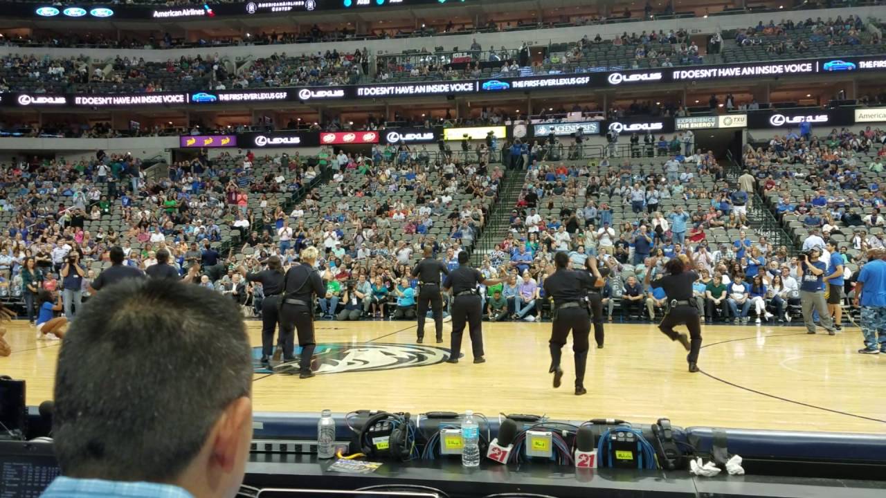 Dallas Police dance to 