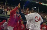 David Ortiz walks in his final plate appearance & leaves to ovation