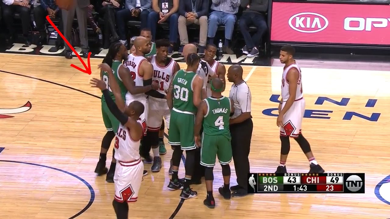 Dwyane Wade casually shoots jumpers during Bulls & Celtics scuffle
