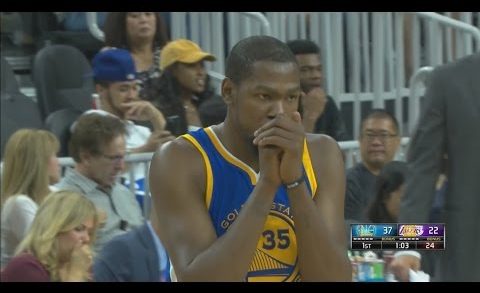 Kevin Durant pulls a Steph Curry & looks away after 3-pointer