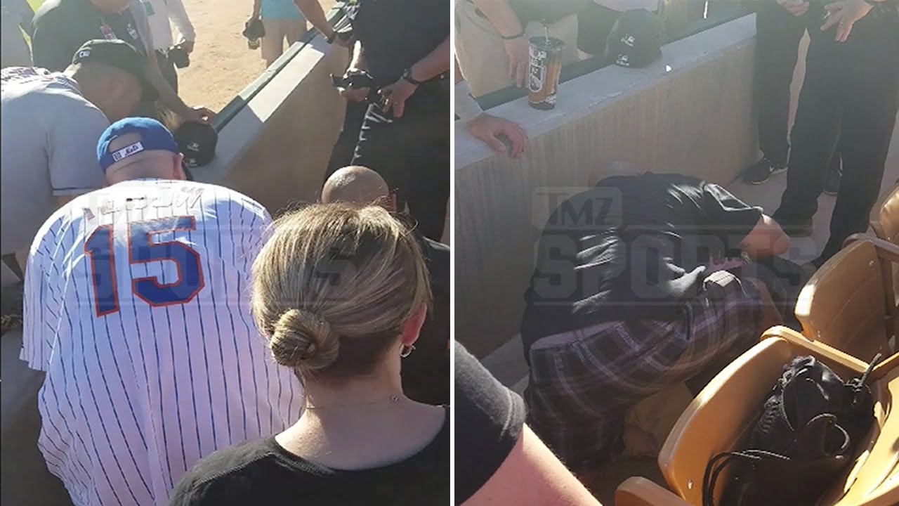 Tim Tebow comforts collapsed fan during Mets Fall League