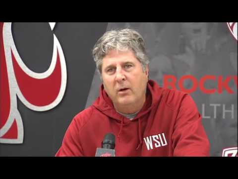 Washington State head coach Mike Leach tears into his team