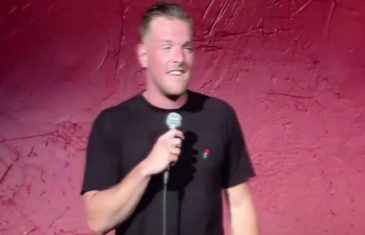Colts punter Pat McAfee does a hilarious stand up routine on Chuck Pagano & Colts