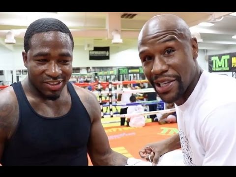 Floyd Mayweather speaks on helping Adrien Broner during his suicidal thoughts