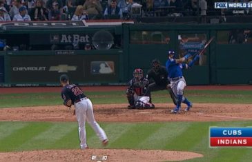 Javier Baez connects for a solo home run in Game 7