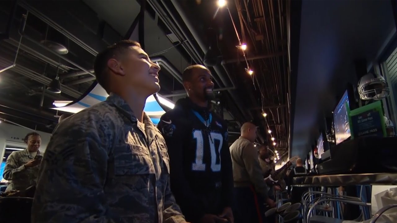 Ron Rivera & the Carolina Panthers show appreciation to the Military
