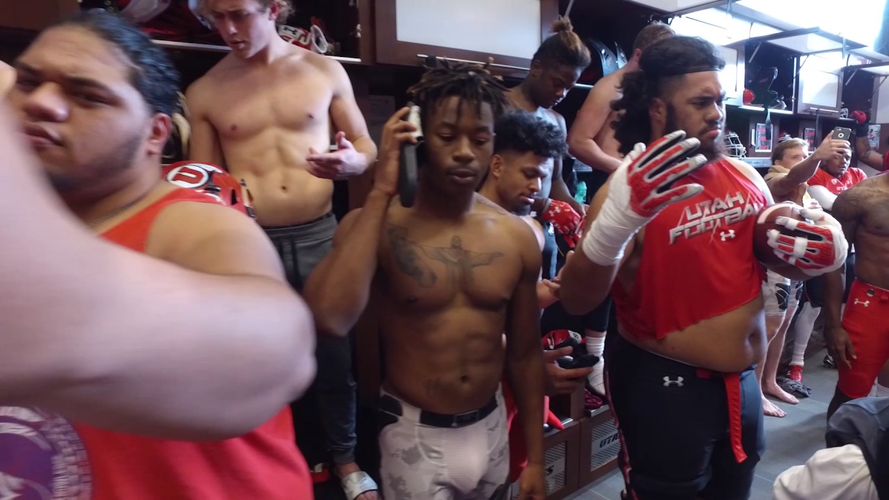 Utah Utes Football does the Mannequin Challenge