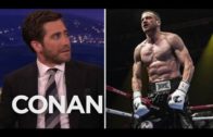 Jake Gyllenhaal says Ronda Rousey would kick his ass