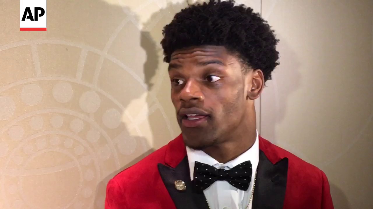 Lamar Jackson speaks on almost crying after winning the Heisman Trophy