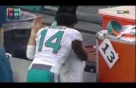 Ryan Tannehill consoled by his Dolphins teammates after ACL injury