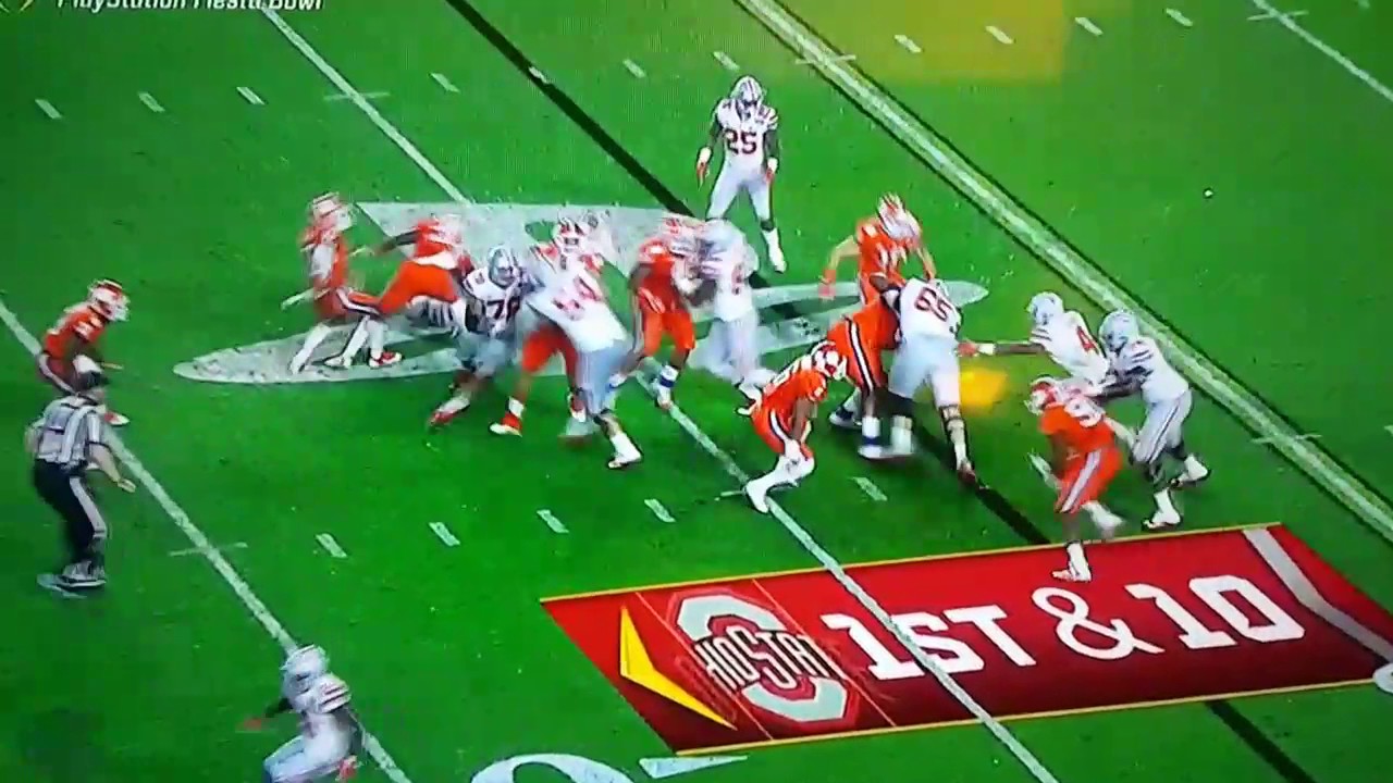 Clemson's Christian Wilkins grabs OSU's Curtis Samuels by the junk?