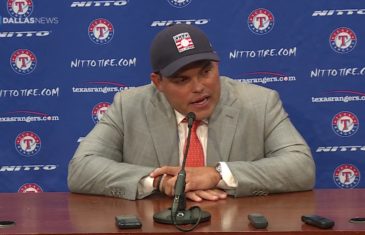 Ivan Rodriguez speaks on his induction into the Baseball Hall of Fame