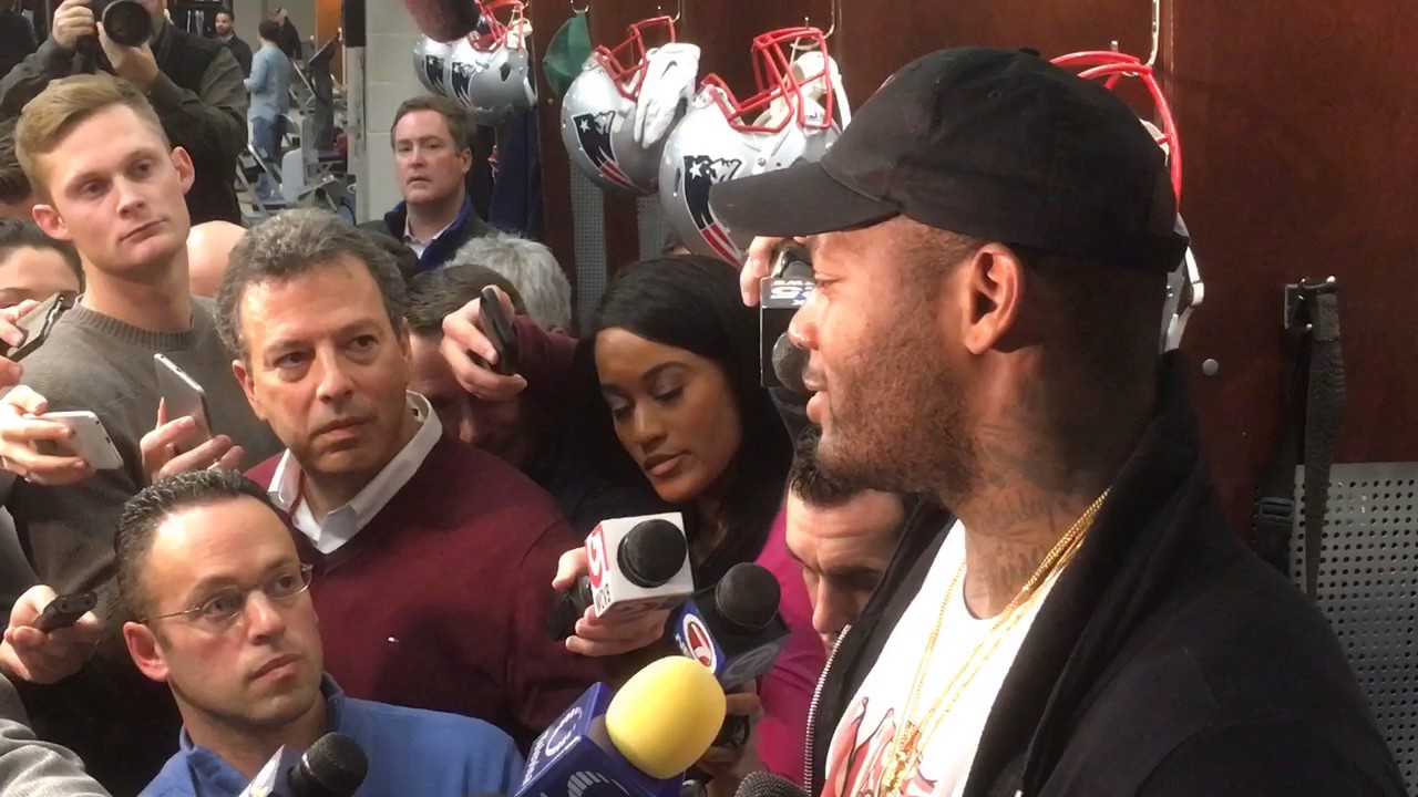 Martellus Bennett explains that the Falcon's natural prey is the Raccoon